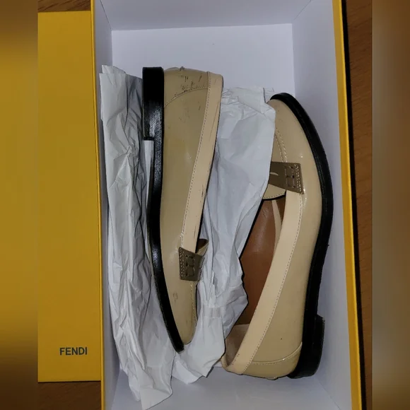 💖FENDI Beige Colorblock Patent Leather Penny loafers, EU 37 - Picture 11 of 11